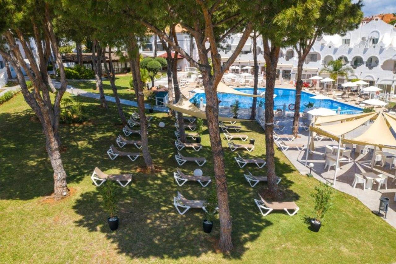 Сasa de vacaciones Townhouse With Pool View - Reserva De *