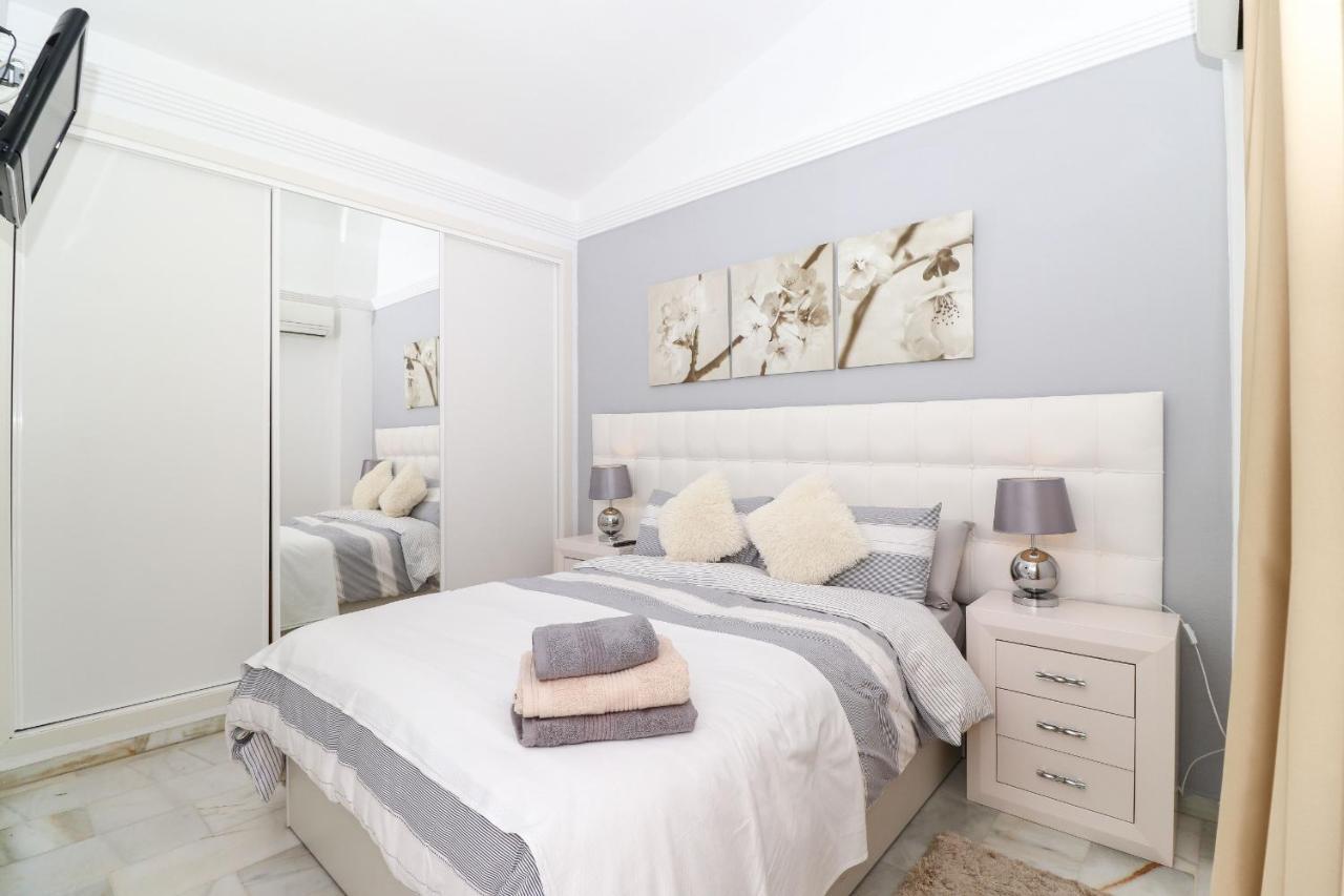 Townhouse With Pool View - Reserva De Сasa de vacaciones *