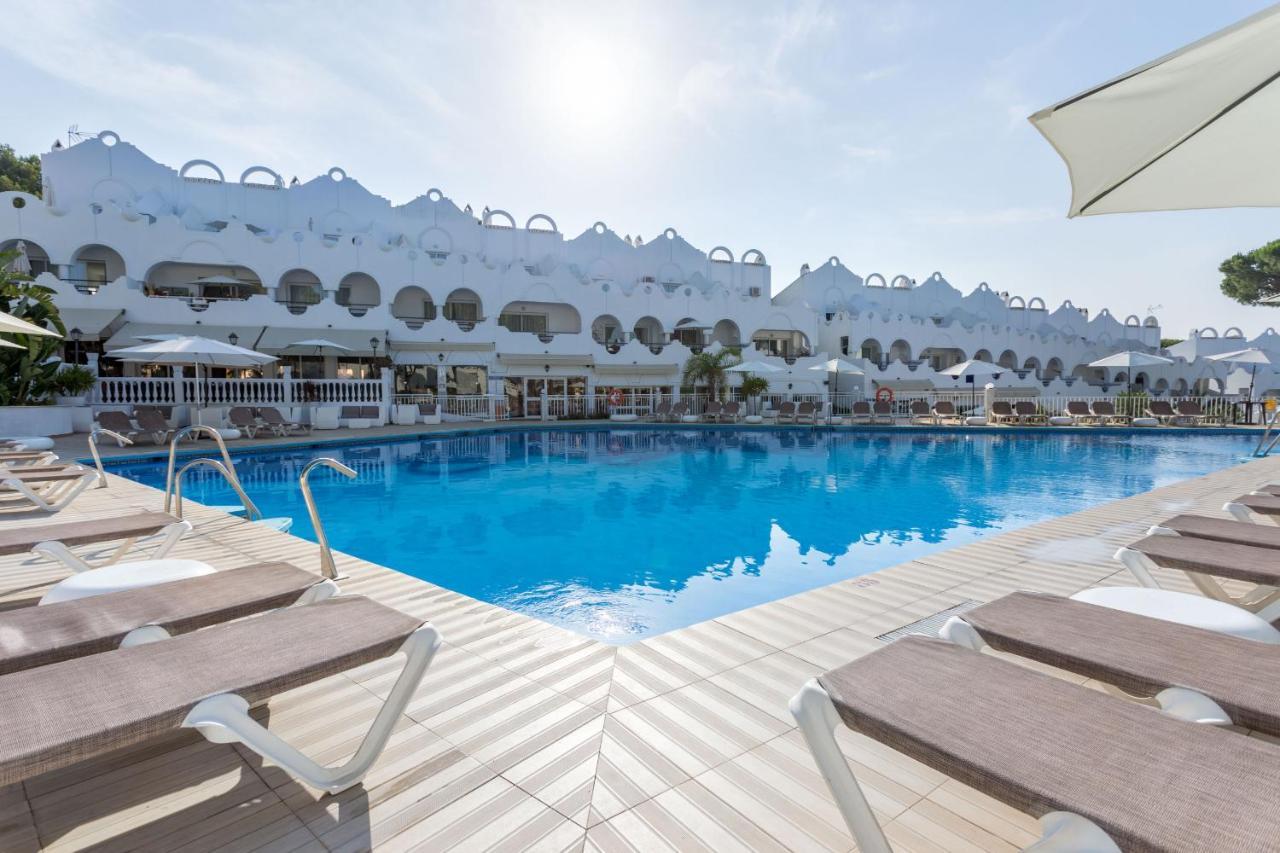 Townhouse With Pool View - Reserva De Сasa de vacaciones Marbella